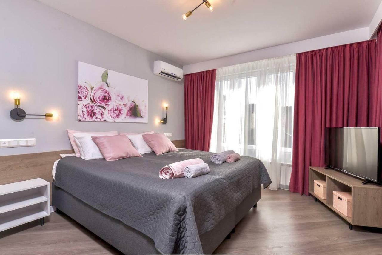 Rose One Bedroom Designer Apartment In City Centre By Flat Mаnager ソフィア エクステリア 写真